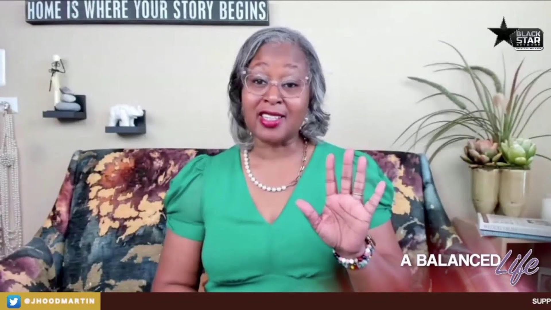 Identifying and getting mental health help ¦ #ABalancedLife w⁄ Dr. Jacquie S1 E17