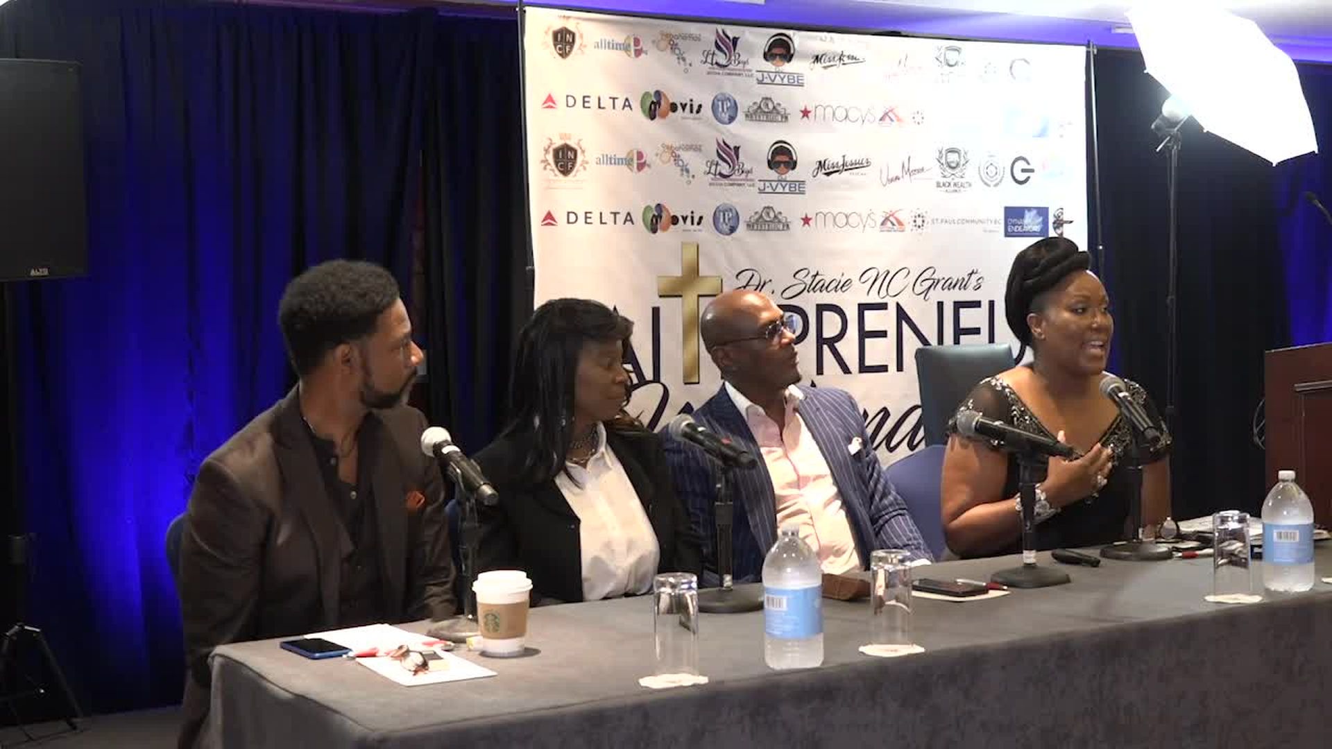 FPWKND_2.2_DayTwo_MoneyInWalls